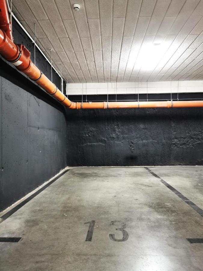 Polaka Apartment ~ Self Check-In 24 ~ Car Park ~Lift Breslávia Exterior foto